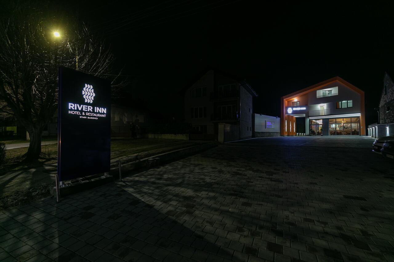 River Inn Stari Banovci ภายนอก รูปภาพ